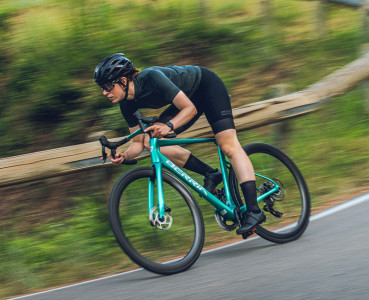 magasin de velos nimes-acheter un velo marguerittes-velo d occasion caissargues-reparation de velo nimes-louer un velo nimes-accessoires pour velo rodilhan-vtt nimes